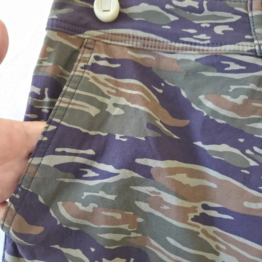 J Crew Mens Breaker Board Swim Shorts Camouflage Floral Size 32 Reimagined